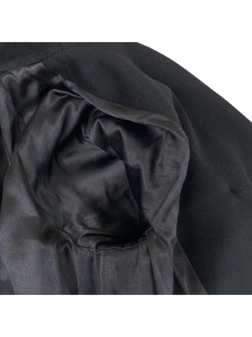 Chanel Coat 42 L Black Long Sleeve Wool